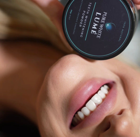 100% NATURAL TEETH WHITENING POWDER WITH ACTIVATED CHARCOAL AND BAMBOO TOOTHBRUSH